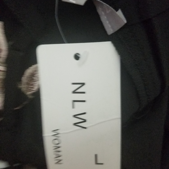 Romper - Picture 2 of 2